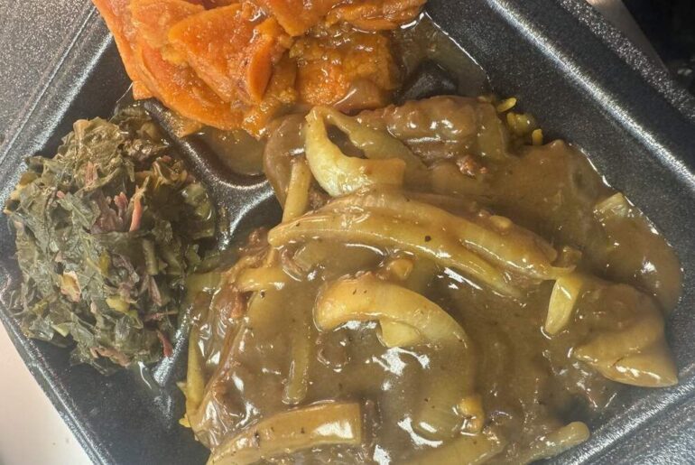 Food Geeks Eatery in Waxhaw shutting doors after lease fight