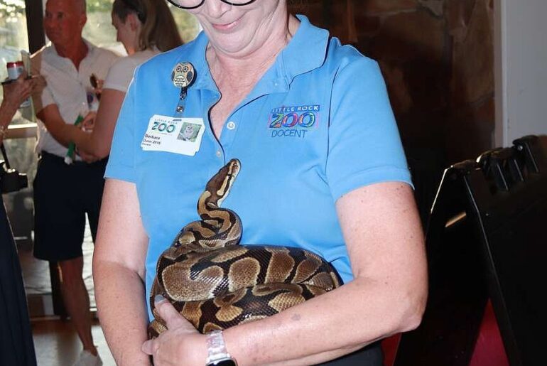 Zoo Brew & Cocktails, Too! delights fundraiser attendees with drinks, live music, critters