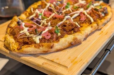 BBQ pulled beef flatbread at Carve Bistro