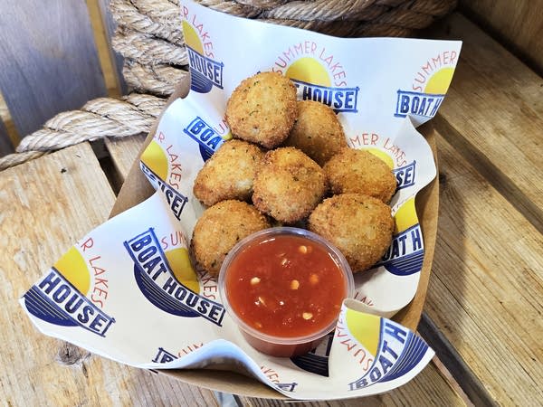 Dockside Poppers