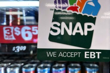 New SNAP benefit amounts take effect. Here’s how this impacts Central Illinois: