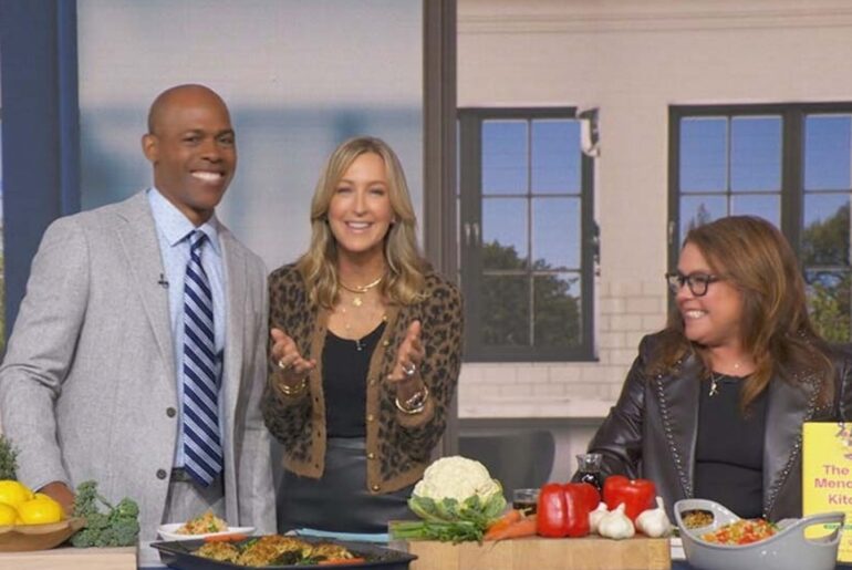 Rachael Ray, Dr. Ian Smith share recipes from 'The New Menopause Kitchen'