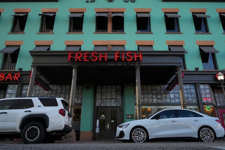 After almost 50 years in business, this downtown Salt Lake City restaurant is closing