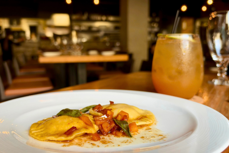 New Haven food tour pairs mocktails with small plates