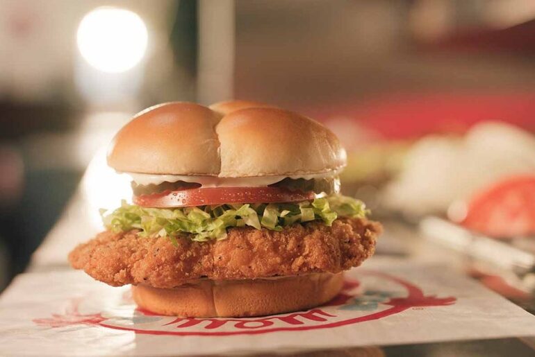 Wendy’s updates spicy chicken sandwich