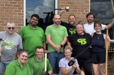 Publix employees provide day of service at local food bank | Local News