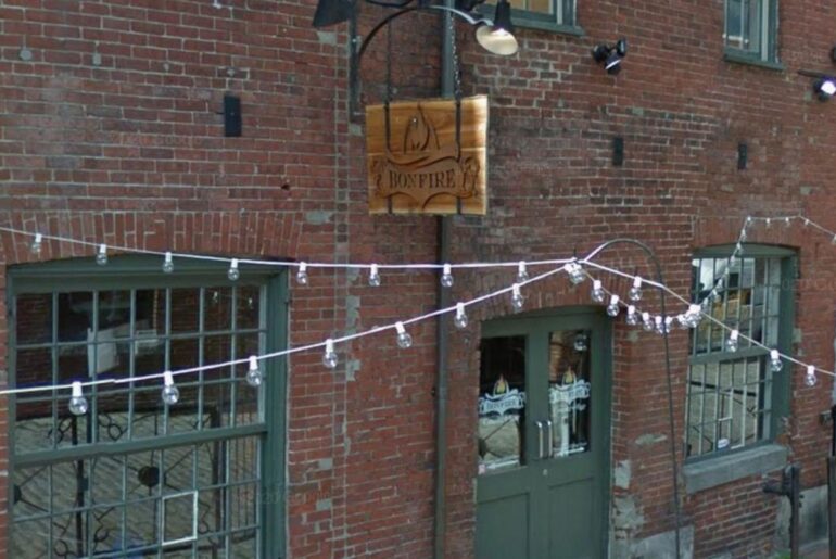This Maine Bar Was Just Ranked the Best Sports Bar in America