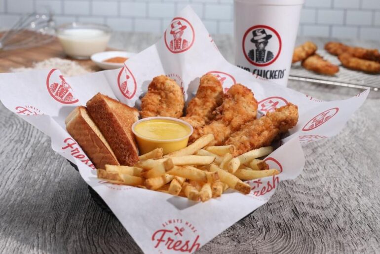 Denny’s Franchisees Bringing Slim Chickens to Southern California | Franchise News