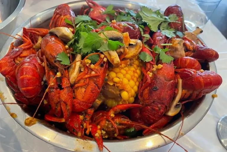 Saigon House, a Former Midtown Favorite, Finds New life in North Houston