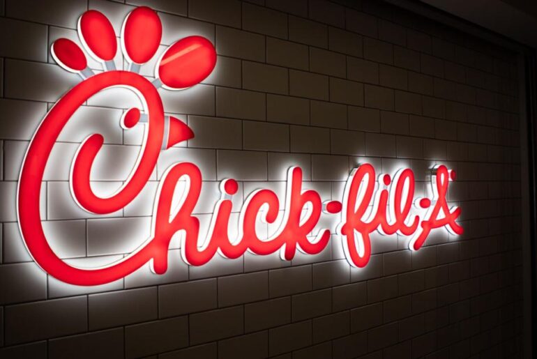 Nebraska Union Chick-fil-A extends hours, allows meal swipes | Campus