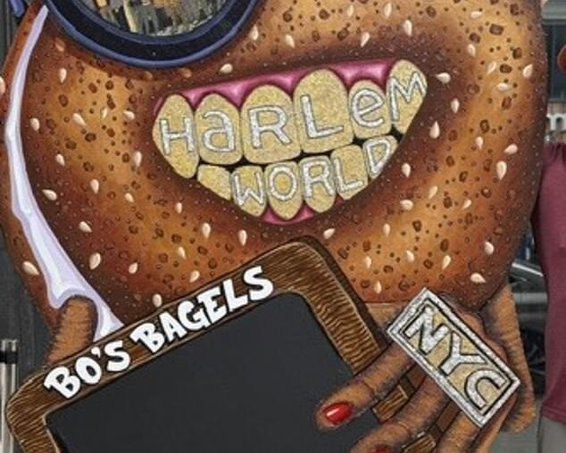 A popular New York bagel shop has become embroiled in a blackface row over its cartoon mascot
