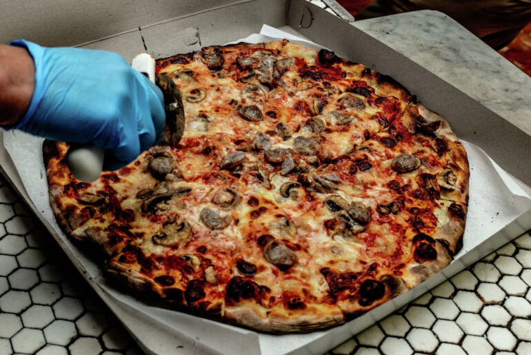 Pizza, fries and Diet Coke: A look at the food tab for Connecticut's governor campaigns