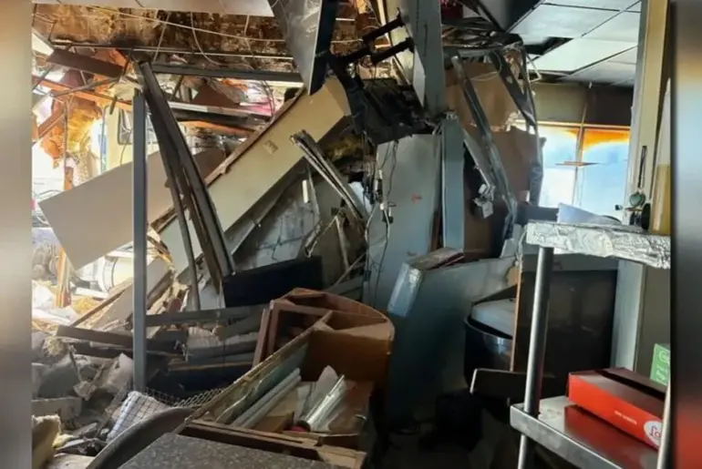 ‘It seemed like a movie scene’: Truck crashes into bagel shop in Warren County, NJ with several people inside | Regional