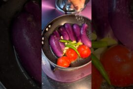 Quick & Easy Baingan Bharta Recipe 🍆🔥| Smoky & Spicy Baingan Ki Sabzi #shorts #food #recipe #tasty