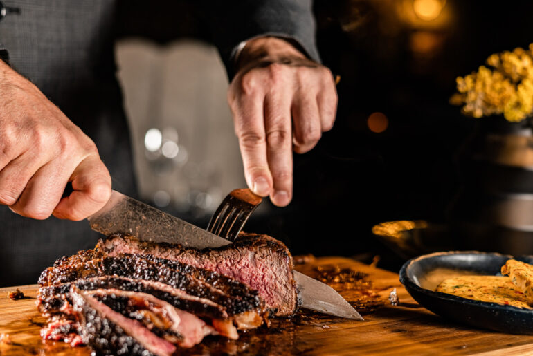14 Steakhouse Chains That Use High-Quality Meats