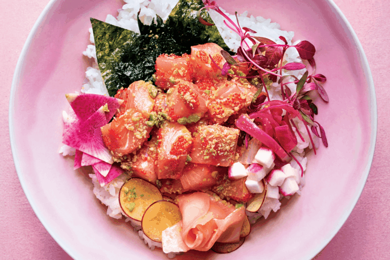 How to Build a Poke Bowl