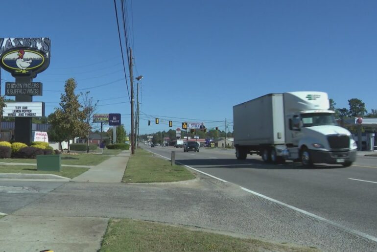 Man accused of shooting boyfriend multiple times outside South Augusta Zaxby’s; victim hospitalized in critical condition