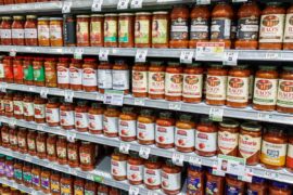 We Asked Professional Chefs For The Best Store-Bought Pasta Sauce & They All Agreed On This One